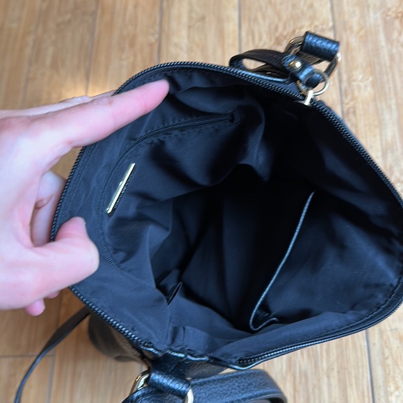 Giani Bernini Leather Crossbody Purse - Picture 2 of 8